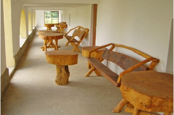 Węgry Privát Hernádszurdok, Zewnątrz